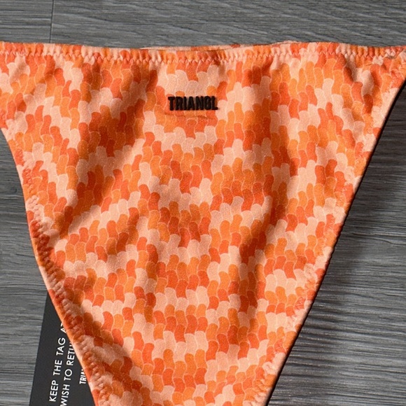 Triangl Swimsuit set with bag. - Picture 5 of 12